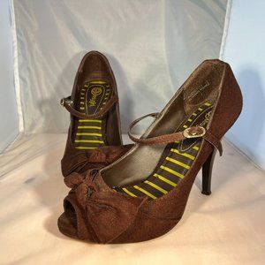 Chocolate Faux Suede Strappy Peep Toe Heels Size 7
